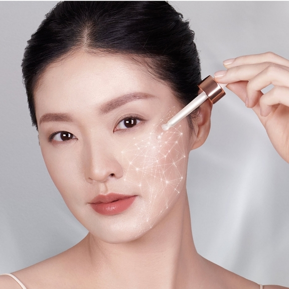 FREE with Purchase - Picture 8 of 15